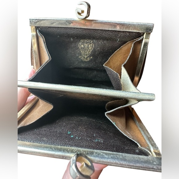 Gucci Brown Leather Kiss-lock Coin purse - Picture 3 of 11